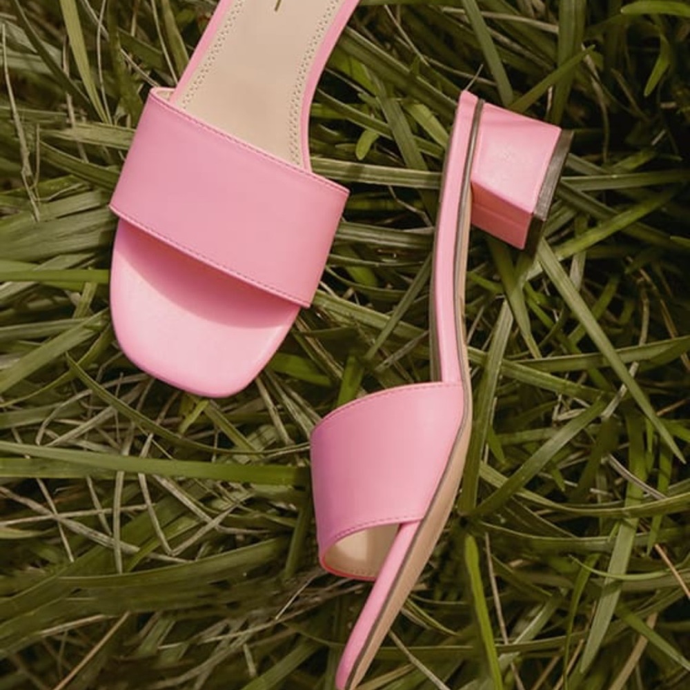 Lulus light pink heeled sandal - never worn